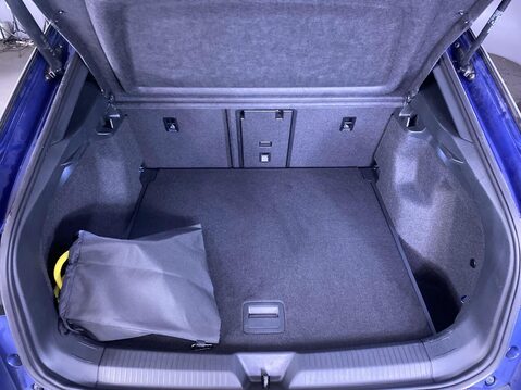 Volkswagen Id.5 Pro Performance 77kWh Style SUV 5dr Electric Auto (204 ps) Sat Nav - Cruise 13