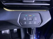 Volkswagen Id.5 Pro Performance 77kWh Style SUV 5dr Electric Auto (204 ps) Sat Nav - Cruise 23