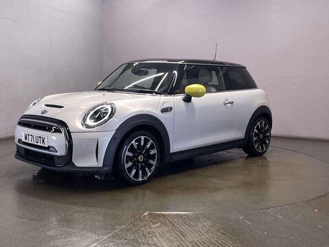 Mini Hatch Cooper SE 32.6kWh Level 3 Hatchback 3dr Electric Auto (184 ps) Leather - 1 4