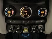 Mini Hatch Cooper SE 32.6kWh Level 3 Hatchback 3dr Electric Auto (184 ps) Leather - 1 29