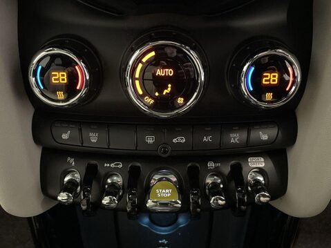 Mini Hatch Cooper SE 32.6kWh Level 3 Hatchback 3dr Electric Auto (184 ps) Leather - 1 29