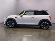 Mini Hatch Cooper SE 32.6kWh Level 3 Hatchback 3dr Electric Auto (184 ps) Leather - 1 5