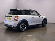 Mini Hatch Cooper SE 32.6kWh Level 3 Hatchback 3dr Electric Auto (184 ps) Leather - 1 8