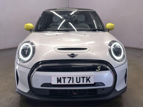 Mini Hatch Cooper SE 32.6kWh Level 3 Hatchback 3dr Electric Auto (184 ps) Leather - 1 10
