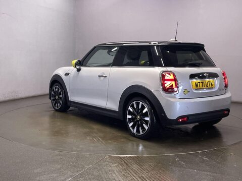 Mini Hatch Cooper SE 32.6kWh Level 3 Hatchback 3dr Electric Auto (184 ps) Leather - 1 6