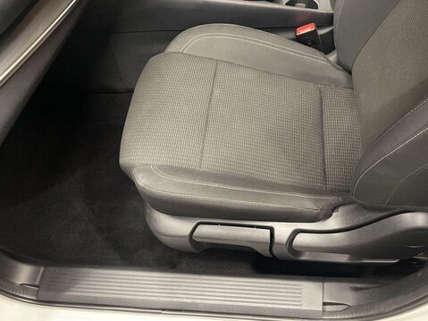 Nissan Qashqai 1.3 DIG-T MHEV Acenta Premium SUV 5dr Petrol Hybrid Manual Euro 6 (s/s) (14 17