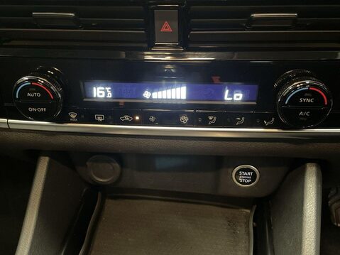 Nissan Qashqai 1.3 DIG-T MHEV Acenta Premium SUV 5dr Petrol Hybrid Manual Euro 6 (s/s) (14 26