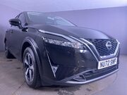 Nissan Qashqai 1.3 DIG-T MHEV N-Connecta SUV 5dr Petrol Hybrid XTRON Euro 6 (s/s) (158 ps) 11