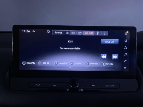 Nissan Qashqai 1.3 DIG-T MHEV N-Connecta SUV 5dr Petrol Hybrid XTRON Euro 6 (s/s) (158 ps) 30