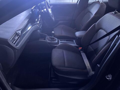 Ford Focus 1.0T EcoBoost MHEV ST-Line Hatchback 5dr Petrol Hybrid Manual Euro 6 (s/s) 7