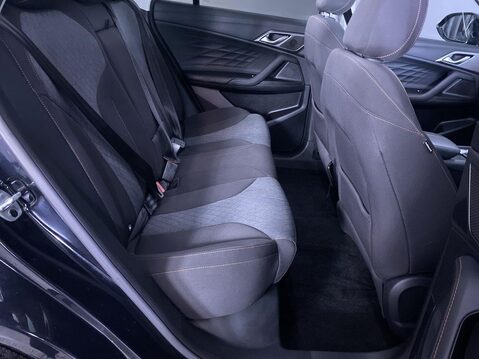 MG HS 1.5 T-GDI SE SUV 5dr Petrol DCT Euro 6 (s/s) (169 ps) Reverse Camera - 1 Ow 15