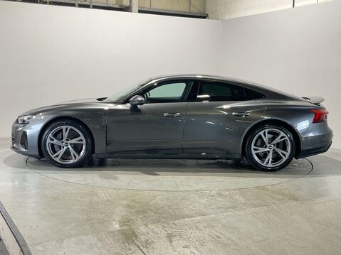 Audi E-Tron GT 93.4kWh Saloon 4dr Electric Auto quattro (476 ps) 32