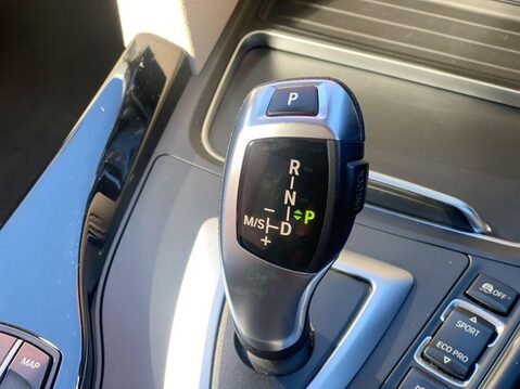 BMW 3 Series 2.0 320d SE Saloon 4dr Diesel Auto Euro 6 (s/s) (190 ps) Parking Sensors - 14