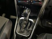 Volkswagen T-Roc 1.5 TSI Style SUV 5dr Petrol DSG Euro 6 (s/s) (150 ps) 19