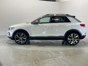 Volkswagen T-Roc 1.5 TSI Style SUV 5dr Petrol DSG Euro 6 (s/s) (150 ps) 5