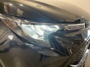 Toyota Corolla 1.8 VVT-h Icon Tech Hatchback 5dr Petrol Hybrid CVT Euro 6 (s/s) (122 ps) 1 17