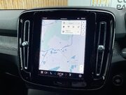 Volvo XC40 2.0 B3 MHEV Plus SUV 5dr Petrol Hybrid DCT Auto Euro 6 (s/s) (163 ps) Half 10