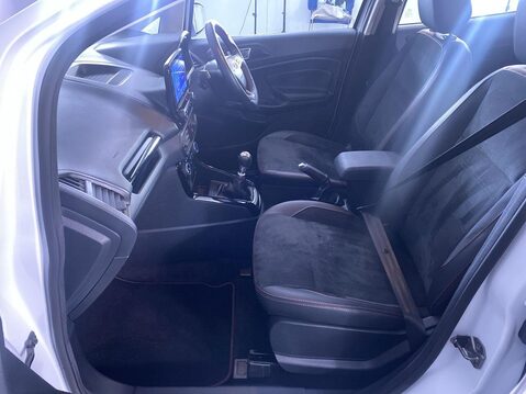 Ford Ecosport 1.0T EcoBoost GPF ST-Line SUV 5dr Petrol Manual Euro 6 (s/s) (125 ps) 1 Own 17