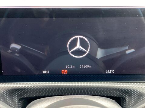 Mercedes-Benz A Class 2.0 A200d AMG Line (Executive) Saloon 4dr Diesel 8G-DCT Euro 6 (s/s) (150 p 17