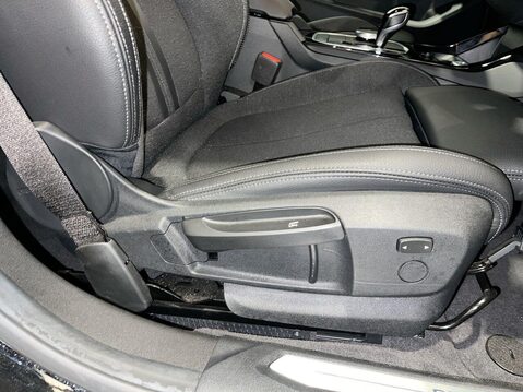 BMW 2 Series 1.5 218i Sport (LCP) Saloon 4dr Petrol DCT Euro 6 (s/s) (136 ps) Cruise Co 6