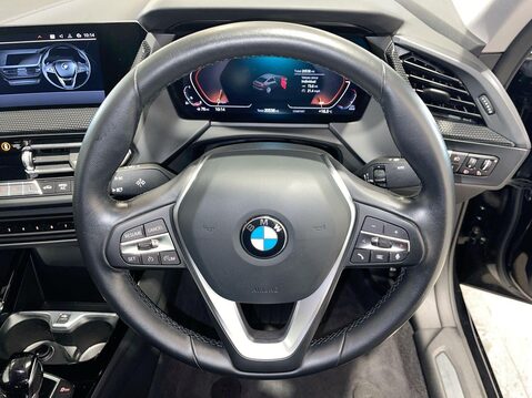 BMW 2 Series 1.5 218i Sport (LCP) Saloon 4dr Petrol DCT Euro 6 (s/s) (136 ps) Cruise Co 3