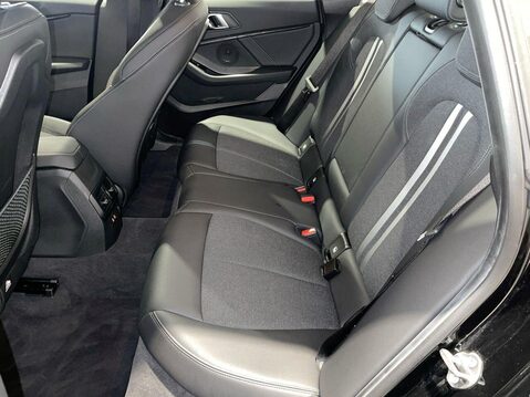 BMW 2 Series 1.5 218i Sport (LCP) Saloon 4dr Petrol DCT Euro 6 (s/s) (136 ps) Cruise Co 15