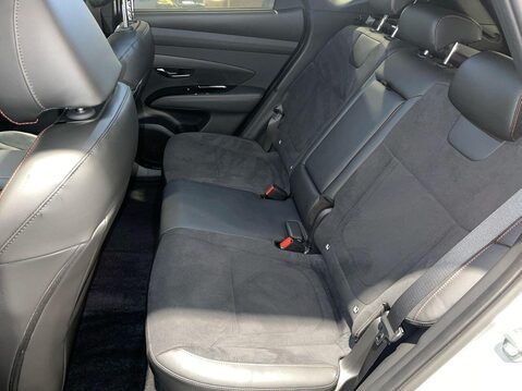 Hyundai TUCSON 1.6 T-GDi 13.8kWh N Line SUV 5dr Petrol Plug-in Hybrid Auto Euro 6 (s/s) (2 17