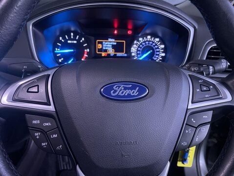 Ford Mondeo 2.0 EcoBlue Zetec Edition Estate 5dr Diesel Auto Euro 6 (s/s) (150 ps) Air 22