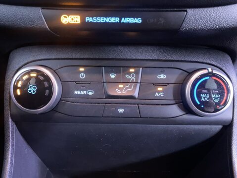 Ford Fiesta 1.0T EcoBoost MHEV Trend Hatchback 5dr Petrol Manual Euro 6 (s/s) (125 ps) 31