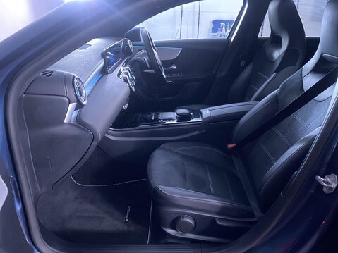 Mercedes-Benz A Class 1.3 A180 AMG Line Edition (Executive) Hatchback 5dr Petrol 7G-DCT Euro 6 (s 17