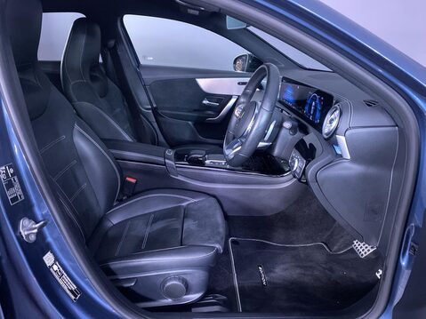 Mercedes-Benz A Class 1.3 A180 AMG Line Edition (Executive) Hatchback 5dr Petrol 7G-DCT Euro 6 (s 15
