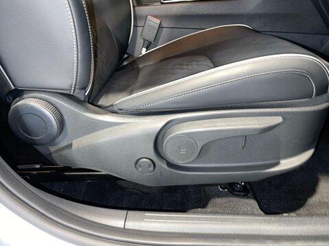 Kia Sportage 1.6 h T-GDi GT-Line SUV 5dr Petrol Hybrid Auto Euro 6 (s/s) (207 bhp) 23