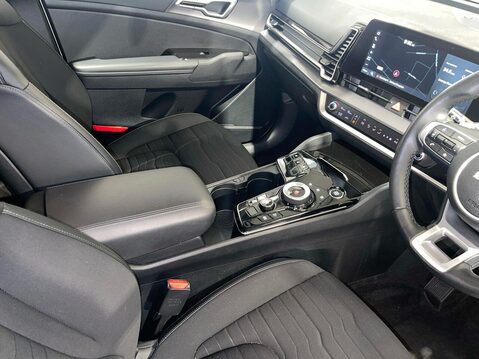 Kia Sportage 1.6 h T-GDi 3 SUV 5dr Petrol Hybrid Auto Euro 6 (s/s) (226 bhp) Parking Sen 13