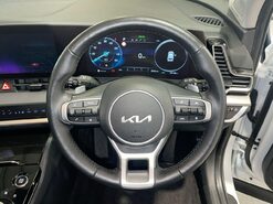 Kia Sportage 1.6 h T-GDi 3 SUV 5dr Petrol Hybrid Auto Euro 6 (s/s) (226 bhp) Parking Sen