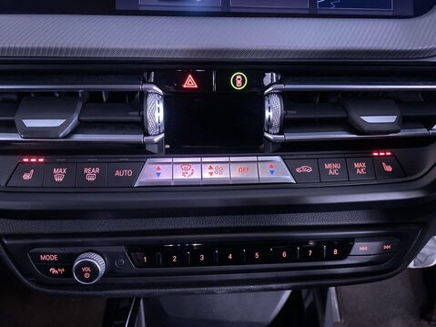 BMW 1 Series 2.0 118d M Sport Hatchback 5dr Diesel Auto Euro 6 (s/s) (150 ps) Air Con - 25