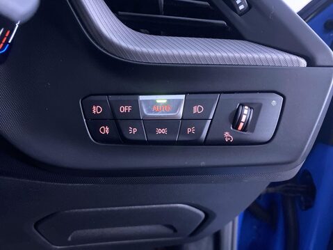 BMW 1 Series 2.0 118d M Sport Hatchback 5dr Diesel Auto Euro 6 (s/s) (150 ps) Air Con - 23