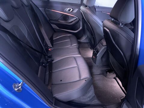 BMW 1 Series 2.0 118d M Sport Hatchback 5dr Diesel Auto Euro 6 (s/s) (150 ps) Air Con - 19