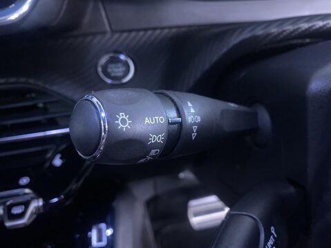 Peugeot 2008 50kWh GT SUV 5dr Electric Auto (136 ps) Air Con - Alloy Wheels - Bluetooth 23