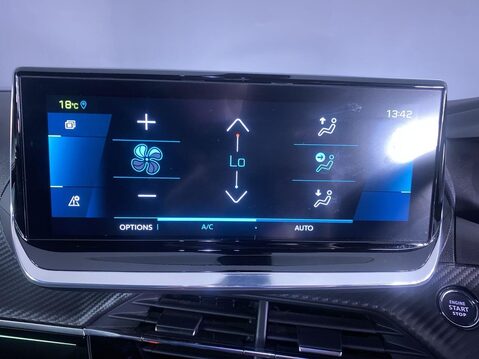 Peugeot 2008 50kWh GT SUV 5dr Electric Auto (136 ps) Air Con - Alloy Wheels - Bluetooth 31