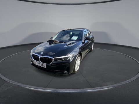 BMW 5 Series 2.0 520d MHT SE Saloon 4dr Diesel Hybrid Steptronic xDrive Euro 6 (s/s) (19 4