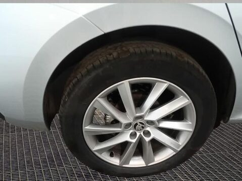 Skoda Kamiq 1.0 TSI SE SUV 5dr Petrol DSG Euro 6 (s/s) (116 ps) Professional NAV 4