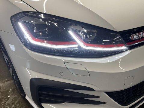 Volkswagen Golf 2.0 TSI GPF GTI Performance Hatchback 5dr Petrol DSG Euro 6 (s/s) (245 ps) 22