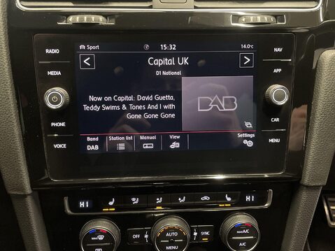 Volkswagen Golf 2.0 TSI GPF GTI Performance Hatchback 5dr Petrol DSG Euro 6 (s/s) (245 ps) 27