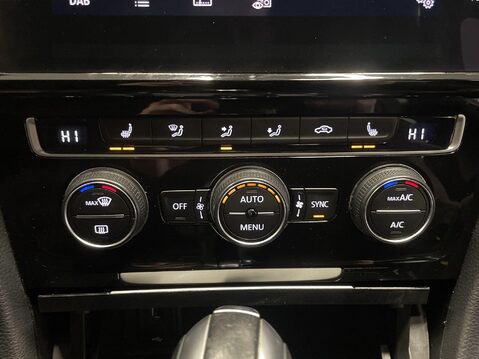 Volkswagen Golf 2.0 TSI GPF GTI Performance Hatchback 5dr Petrol DSG Euro 6 (s/s) (245 ps) 28