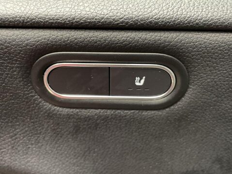 Mercedes-Benz A Class 1.5 A180d SE (Executive) Hatchback 5dr Diesel 7G-DCT Euro 6 (s/s) (116 ps) 22