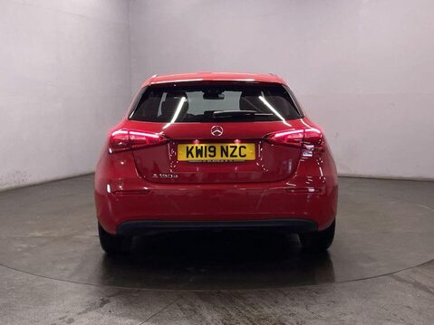 Mercedes-Benz A Class 1.5 A180d SE (Executive) Hatchback 5dr Diesel 7G-DCT Euro 6 (s/s) (116 ps) 6