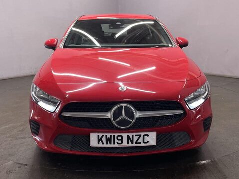 Mercedes-Benz A Class 1.5 A180d SE (Executive) Hatchback 5dr Diesel 7G-DCT Euro 6 (s/s) (116 ps) 9