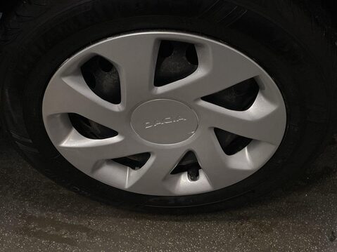 Dacia Sandero 1.0 SCe Ambiance Hatchback 5dr Petrol Manual Euro 6 (75 ps) 128 Point Check 12