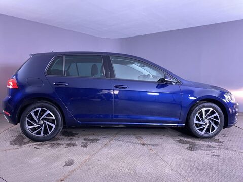 Volkswagen Golf 1.6 TDI Match Hatchback 5dr Diesel Manual Euro 6 (s/s) (115 ps) Sensors - A 9