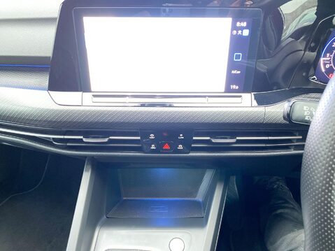 Volkswagen Golf 1.5 TSI R-Line Hatchback 5dr Petrol Manual Euro 6 (s/s) (150 ps) Reverse Ca 19